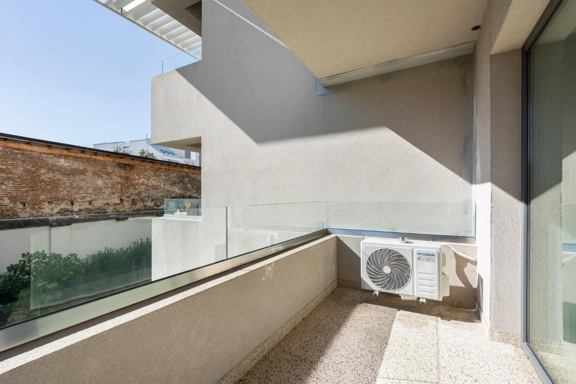 Zen Studios - Central Escape With Parking Bucharest Luaran gambar