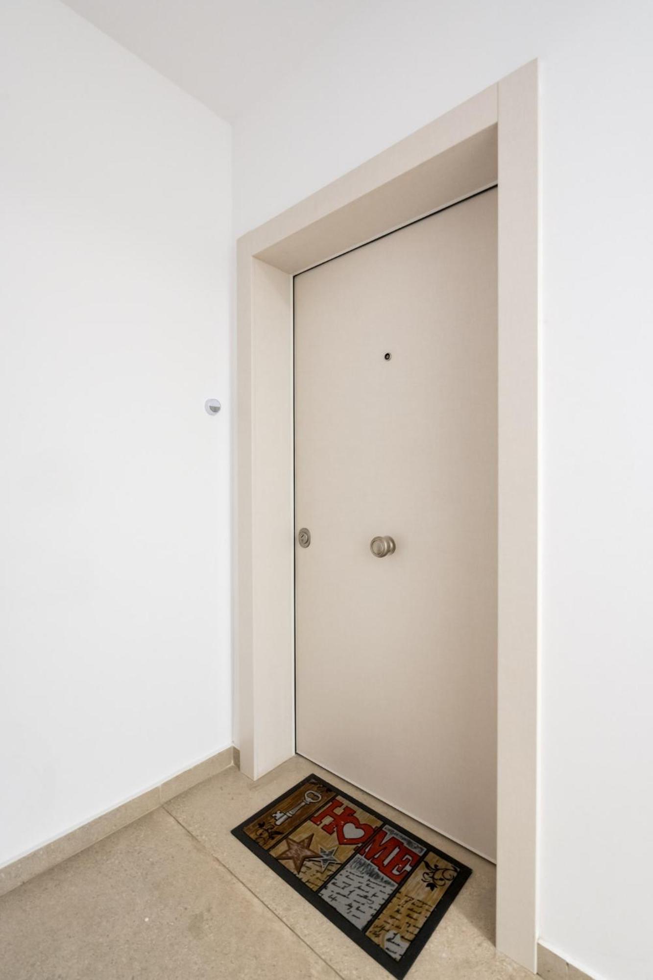 Zen Studios - Central Escape With Parking Bucharest Luaran gambar